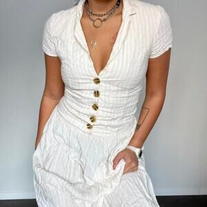 Farmers daughter dress white linen